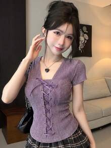 DAZY Kaos Lengan Pendek Pas Badan Leher Persegi Motif Kupu-kupu dengan Desain Simpul Ikat Depan untuk Pesta Musim Panas Warna Ungu, Cocok untuk Pernikahan Musim Semi & Musim Panas, dan Pesta. - Purple - View 4
