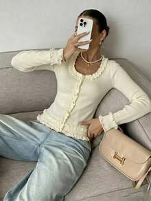 INAWLY Áo nữ ôm dáng màu trơn cổ tròn tay raglan phối bèo viền - Màu vàng ngỗng - Xem 4