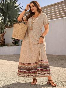 EMERY ROSE Damen Große Größen Geometrisches Muster Rundhals Kurzarm Lässig Kleid - Verschiedenfarbig - Übersicht 6