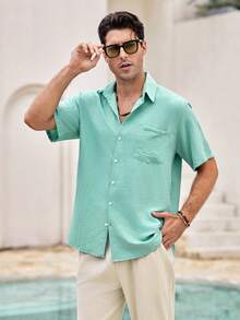 Mercer Haus Camisa casual de unicolor para hombre, chaqueta-camisa de manga corta de moda, verde menta, camisa de playa de resort hawaiano - verde menta - Ver 4