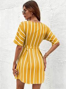Calvaya Vestido mini sexy de mujer con cuello en V profundo y mangas cortas a rayas - Amarillo - Ver 2