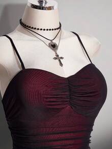 SHEIN ICON 大尺碼女款復古2000s/70s/90s哥德風黑色夏季夜店派對舞廳洋裝，Y2K網紗細肩帶修身不對稱下擺抓褶胸前設計 - 彩色 - 查看 6
