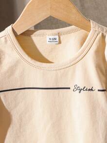 Baby Boy/Girl Cute Casual Letter Print Loose Short Sleeve T-Shirt & Cargo Pants Set, Suitable For Spring, Summer, Autumn - Multicolor - View 4