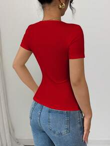 INAWLY Camiseta de manga corta con cuello en V, ajuste slim, con botones metálicos y media cremallera, informal - Rojo - Ver 2