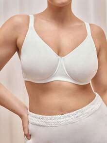 Bralution Sujetador inalámbrico sin aros sencillo y delgado para tallas grandes, que levanta y recoge sin relleno - Blanco - Ver 4