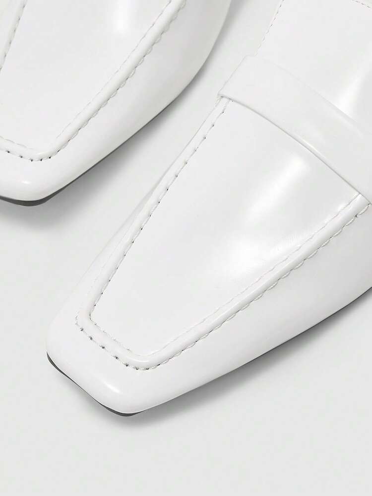 CUCCOO BIZCHIC Women's Fashion, Women's Flat Shoes, White PU Material, Pointed, Commuting, Comfort, Indoor, Office, Street, Party, Travel, Vacation, Four Seasons, Suitable For Dresses, Jeans, Shorts
