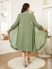 Reflora Bộ đồ thanh lịch cỡ lớn gồm áo khoác thêu màu trơn và váy không tay xếp ly. - màu xanh lá - Xem 11