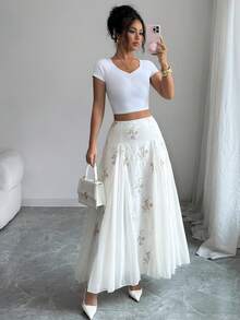 Modelyn Mẫu mới về: Chân váy trắng phối họa tiết lãng mạn dành cho nữ. - trắng - Xem 4