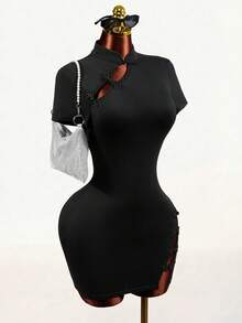 SHEIN BamGlam Áo sườn xám kiểu Trung Quốc mới, cài khuy hình ếch, xẻ tà ngắn. - màu đen - Xem 1