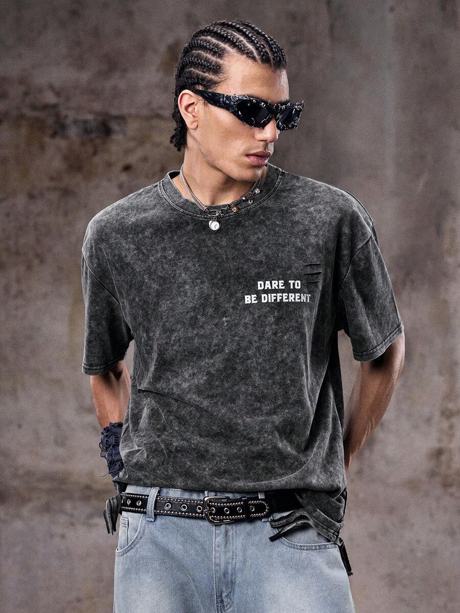 男士字母印花做舊休閒短袖T恤,夏季穿著,2000年代風格 emo 圖案男款T恤 - 黑色 - 查看 1