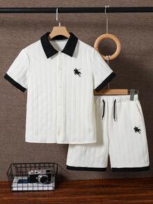 Genkimix Kids Bộ 2 món áo và quần short thời trang cho bé trai, chất liệu mềm mại và thoải mái, thích hợp cho các hoạt động ngoài trời, chụp ảnh, thể thao và nhiều dịp khác, là món đồ cần thiết cho mùa hè, vừa thời trang vừa đa năng. - Màu be - Xem 5