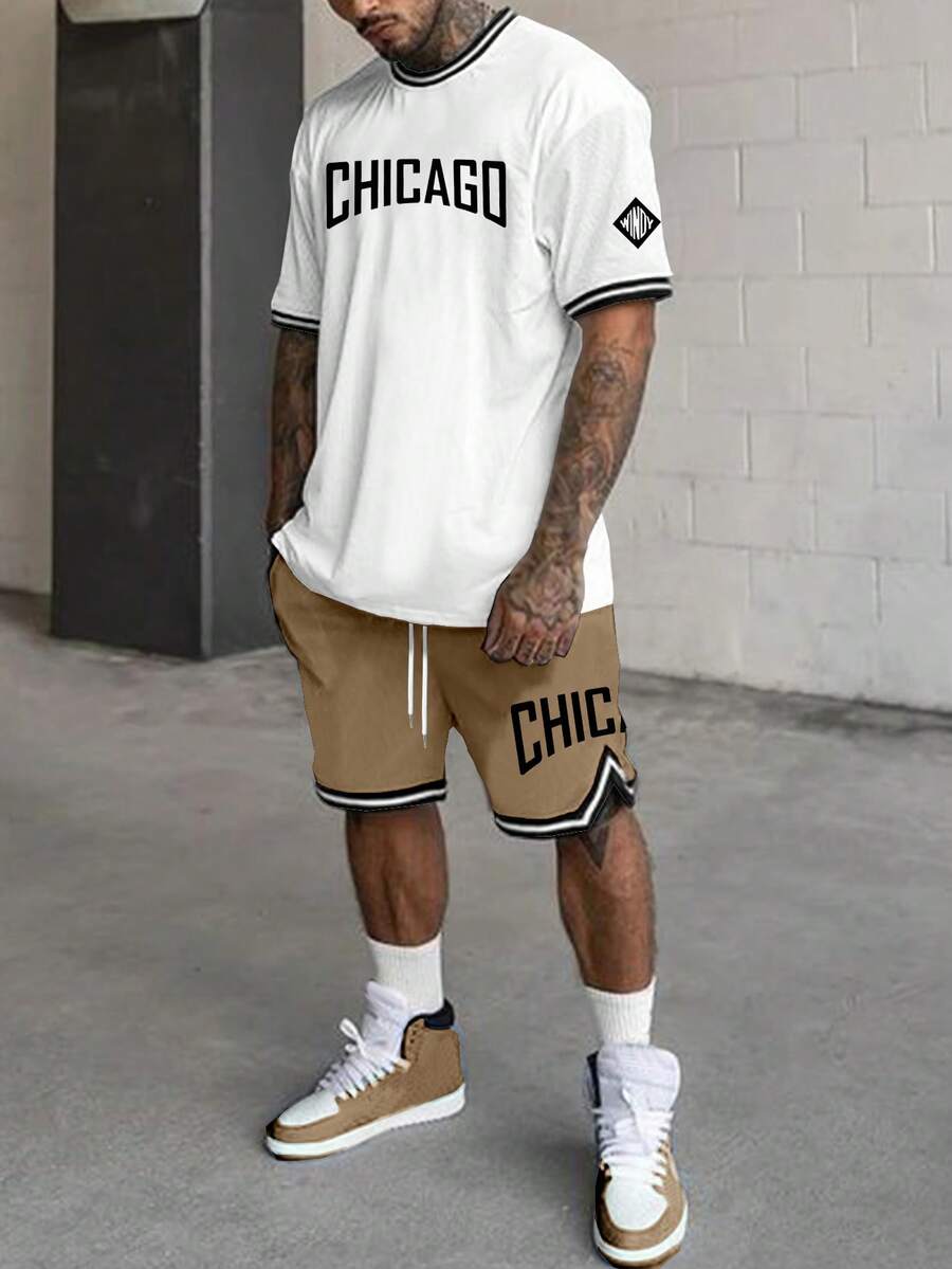 Manfinity Homme Bộ đồ thể thao nam thường ngày gồm áo thun ngắn tay in chữ, viền sọc và quần short bóng rổ có dây rút, thích hợp cho mùa hè. - Nhiều màu - Xem 1