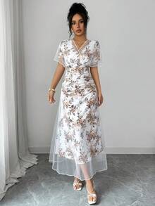 SHEIN Raffinéa Đầm ôm eo không tay cổ chữ V kiểu Pháp thanh lịch dành cho nữ, phối lưới xuyên thấu, thích hợp cho mùa hè, đi biển, nghỉ mát, dạo phố, công sở và các dịp xã giao. - trắng - Xem 3