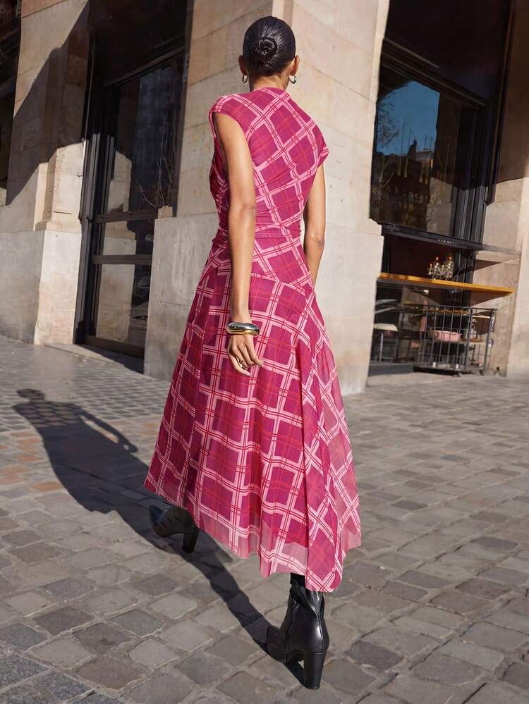 SHEIN Maija Pink Plaid,Summmer,Elegant,Tea Party Women's Round Neck Raglan Sleeve Fitted Asymmetric Design Plaid Dress,Versatile Urban Chic Holiday Outfits Dress