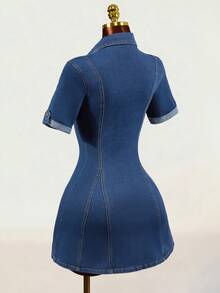 Đầm denim nữ mùa hè kiểu dáng thường ngày, tay áo xắn gập, eo thắt, cài khuy đơn. - Màu xanh lam - Xem 2