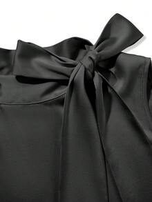 SOLERSUN Bộ đồ hai mảnh thời trang xuân hè thanh lịch, gợi cảm, thoải mái dành cho nữ, gồm áo vest không tay và quần ống rộng, màu xanh trơn, chất liệu satin. Thích hợp mặc hàng ngày, công sở, đi làm, mua sắm, hẹn hò, dự tiệc, lễ hội âm nhạc, mùa tựu trường, dự đám cưới. - màu đen - Xem 8