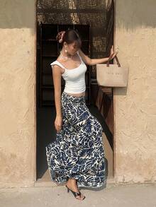 SHEIN Frenchy Chân váy chữ A in họa tiết toàn thân, đa năng, thoải mái dành cho nữ, thích hợp cho hẹn hò và đi chơi. - Xanh và trắng - Xem 1