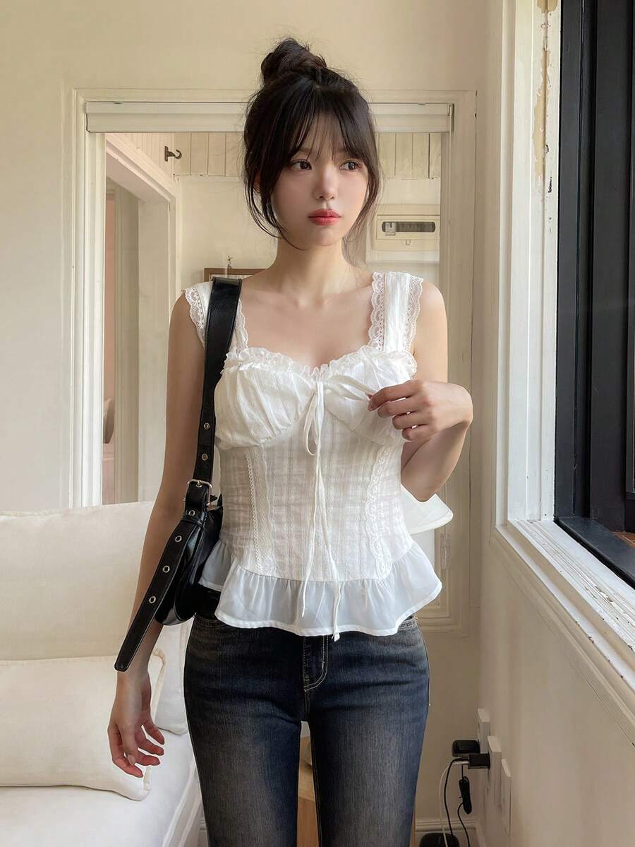 DAZY 女士蕾丝休闲少女荷叶边蕾丝吊带背心 - 白色 - 查看 1