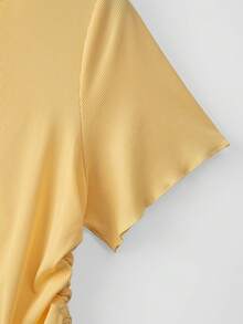 GlowEve CURVE Plus Size Elegant V-Neck Solid Color Ribbed Knit T-Shirt, Slimming Drawstring Waist Single-Breasted Design, Suitable For Daily Commute, Party, And Casual Wear - Yellow - View 4
