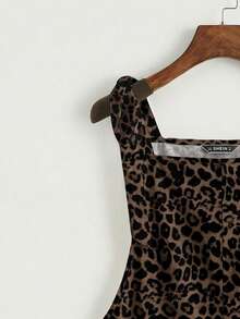 SHEIN EZwear Bộ áo liền quần nữ họa tiết da báo, dây buộc, có túi, phối nhiều lớp. - Nhiều màu - Xem 5