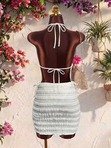 Bonvoyette Bộ đồ bơi gợi cảm thời trang dành cho nữ - Bikini dây buộc cổ hở lưng họa tiết hoa sen 3D + Quần bơi tam giác buộc dây + Váy sarong xẻ tà có dây rút, thích hợp cho các bữa tiệc bãi biển và kỳ nghỉ xuân/hè. - Màu be - Xem 3
