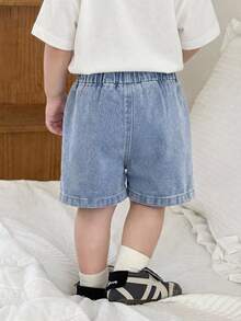 SHEIN Baby Boy New Casual Soft Basic Loose Fit Blue Denim Jeans Shorts Spring Summer,For Spring/Summer Dailywear,Boys Streetwear,Festival For Boys,Party For Boys,Beach For Boys,Boys Graduation,Casual Baby,Summer Vacation For Baby, Graphic Jeans Boys,Shorts,2-Years-Old Boys Shorts,Casual Shorts,Summer Shorts,Boys Shorts,Denim Shorts,Graphic Shorts,Baby Shorts, Summer - Light Wash - View 3