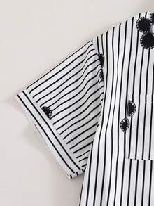 SHEIN Sparklyn This Is A Short-Sleeved Striped Shirt For Tween Girls, Designed In A Fake-Two Pieces Style. It's A Stylish And Casual Item Perfect For Everyday Wear, Featuring Blue And White Stripes. It's Ideal For Girls In The Summer And Also An Excellent Choice For School Performances Or Gatherings – Really Adorable! - Black and White - View 5