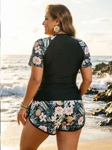 Swim SPRTY Conjunto de 2 piezas de traje de baño para mujer talla grande: Camiseta de manga larga con estampado aleatorio y shorts sueltos - Negro - Ver 2