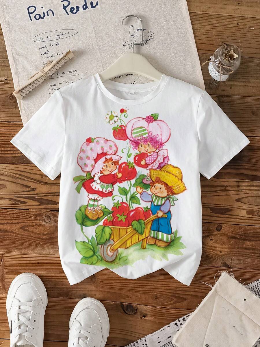 Strawberry Shortcake X SHEIN Camiseta de manga corta casual con cuello redondo y estampado de dibujos animados para niña preadolescente - Blanco - Ver 1