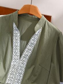 CosyJoli Blusa de manga corta con volantes y encaje en contraste para mujer de talla grande - Verde militar - Ver 3