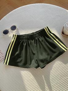 Comfortcana 女士夏季休闲运动日常通勤华夫格面料橄榄绿浅黄条纹侧边宽松短裤 - 橄欖綠 - 查看 3