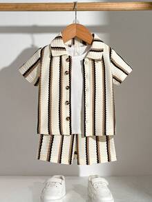 SHEIN Vintaside Kids 2件/套 男嬰童套裝 黑白格紋 夏季趣味度假節日提花鈕扣襯衫&鬆緊腰短褲 幼童服飾 6M-3T - 彩色 - 查看 8