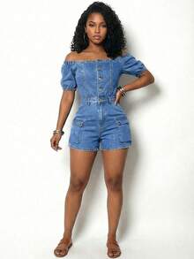 Slaydiva Bộ jumpsuit denim nữ mùa hè dáng rộng, cài cúc nửa thân, trễ vai. - Màu xanh lam - Xem 4