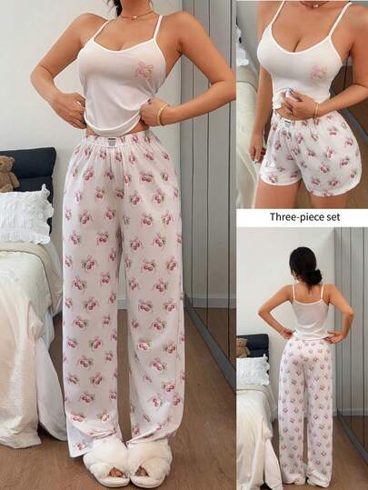Napfluff Bộ đồ ngủ 3 món in hình quả anh đào gồm áo hai dây, quần short và quần dài.