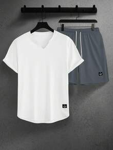 Manfinity Homme Men's Casual Versatile V-Neck T-Shirt And Drawstring Waist Pocket Shorts Set - Multicolor - View 2