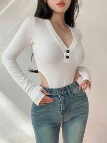 DAZY 春夏白色修身运动上衣和直筒休闲短裤，女士度假风连体衣 - 白色 - 查看 4