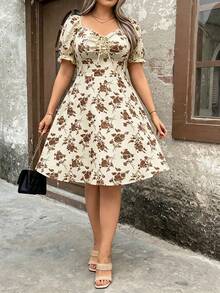 EMERY ROSE Đầm ngắn tay, dài đến đầu gối, cổ tim, họa tiết hoa nhí dành cho nữ cỡ lớn. - Nhiều màu - Xem 5