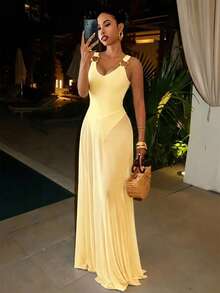Slaydiva New Summer Arrivals: Elegant, Romantic, Sexy, Perfect For Party, Wedding Season, Beachwear, Yacht Outings. Deep V-Neck, Metallic Decorated Halter, Mesh Semi-Sheer Skirt, A-Line Puff Skirt, Princess Dress, Women's Long Dress - A,Summer Dresses For Women - Yellow - View 3