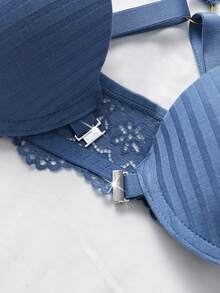 SHEIN 纯色露背前扣性感蕾丝拼接文胸 - 彩色 - 查看 3