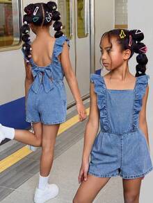 Girlism Tween Girls 夏季波西米亚风露背牛仔连身裤，配有可爱的荷叶边下摆和蝴蝶结，夏季海滩牛仔连身裤 - 淺色水洗藍 - 查看 3