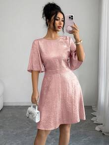 SHEIN Raffinéa Đầm ngắn nữ thanh lịch, tinh tế, hở lưng, buộc dây, tay bồng, eo vàng, thích hợp cho các buổi đi chơi và hẹn hò vào mùa xuân/hè. - Hồng - Xem 5