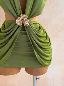 Ure Wave Women's Olive Green Summmer 70s Party Dress,3D Floral Embellished Knitted Mini V-Neck Open Back Cutout Waist Roman Pleats Festival Beach Outfits - Olive Green - View 6