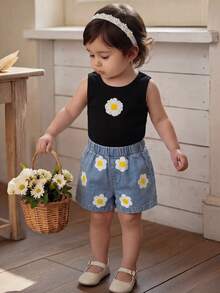 SHEIN Vintaside Kids 女童夏季圆领无袖时尚简约百搭休闲背心，搭配时尚休闲百搭印花短裤套装，适合户外休闲、度假和散步穿着。 - 黑色 - 查看 2