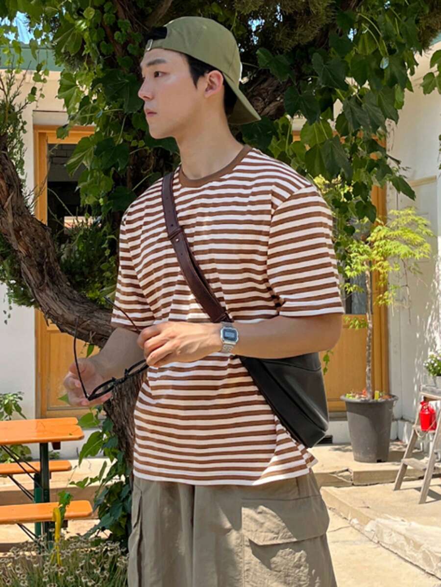 DAZY Men's Striped Fabric Short Sleeve T-Shirt - Multicolor - View 1