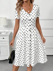 SHEIN PETITE CURVE 大码夏季休闲波点印花前扣V领连衣裙 - 黑與白 - 查看 4