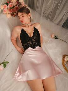 对比色蕾丝 V 领交叉吊带露背性感仿丝女士睡袍 - 粉色 - 查看 5