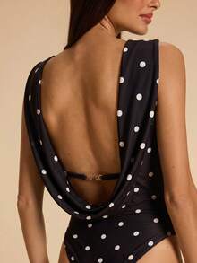 Mono de mujer de unicolor casual con espalda descubierta, decoración de cadena metálica en el cuello, adecuado para playa, vacaciones, resort, trabajo casual, viajes, salidas de ocio, mono marrón, mono elegante y sexy con espalda descubierta - Blanco y Negro - Ver 2