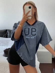 Livesso Women's V-Neck Contrast Letter Print Loose Denim Short Sleeve Top - Medium Wash - View 9