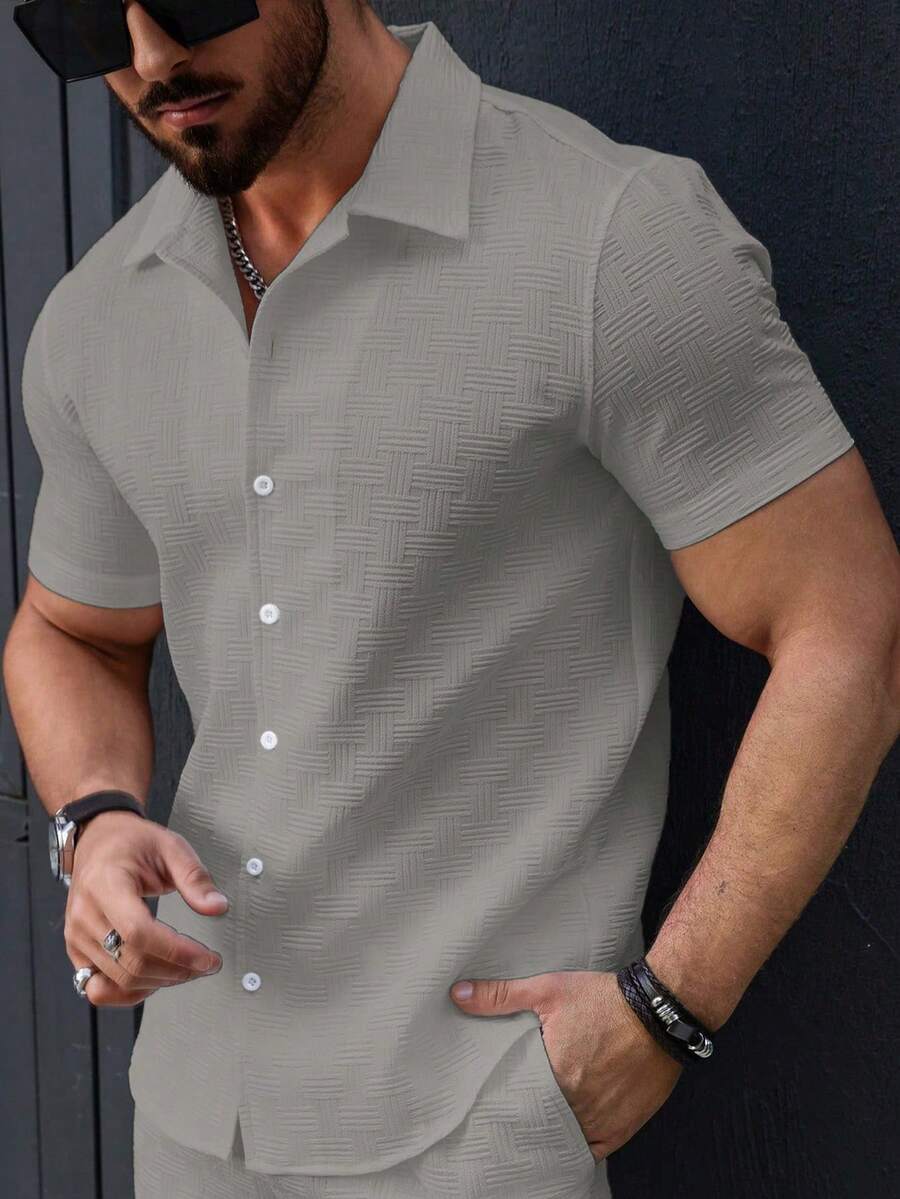 Manfinity Homme Men's Solid Color Regular-Shoulder Short Sleeve Casual Summer Button Front Shirt, Formal - Grey - View 1