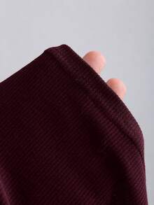 Sweetra Kamisol Kasual Wanita dengan Motif Renda dan Patchwork - Burgundy - View 4